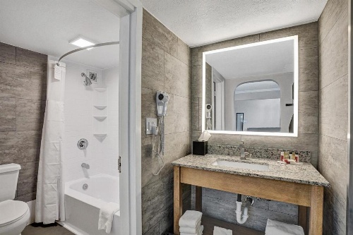 The Harrison Hotel Downtown Hollywood image 3